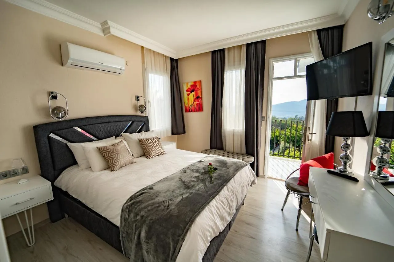 Carrington Suites Oludeniz