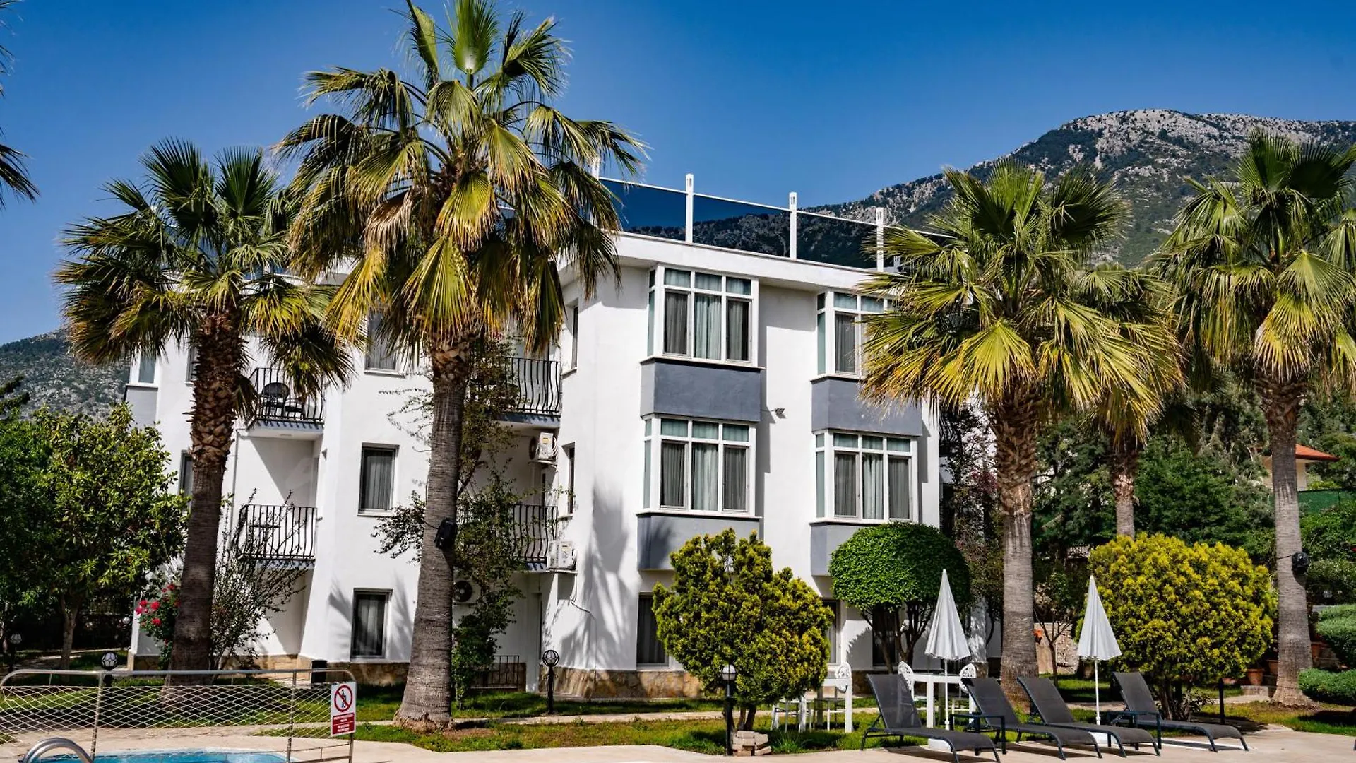 Hotel Carrington Suites Oludeniz
